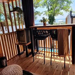 Campingplatz Mobile Sunflower -, Selce
